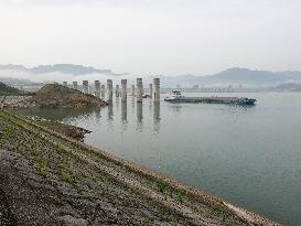 Three Gorges Reservoir Water Level Drops