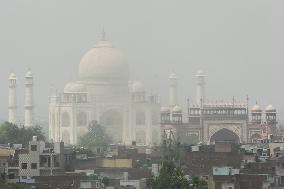 Daily Life In Agra