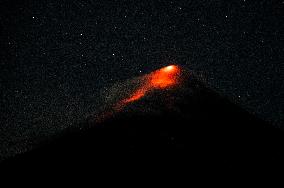 Mayon Volcano Eruption