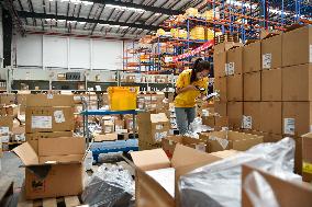 618 Shopping Festival Suning Logistics Center