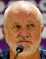 (SP)CHINA-BEIJING-FOOTBALL-INTERNATIONAL MATCH-ARGENTINA VS AUSTRALIA-PRESS CONFERENCE (CN)