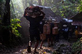 Indonesian Baduy Tribes Request For Internet Cut Off