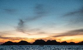 TANZANIA-MWANZA-LAKE VICTORIA-FISHERMAN