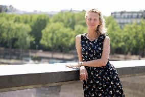 Amelie de Bourbon-Parme - Paris