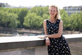 Amelie de Bourbon-Parme - Paris