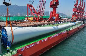 China Longest Wind Turbine Blade