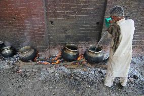 Mass Wedding Ceremony In Kashmir