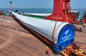 China Longest Wind Turbine Blade