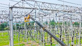 Power Grid Construction