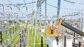 Power Grid Construction