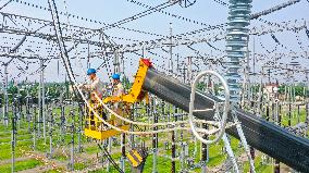 Power Grid Construction