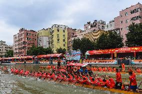 CHINA-GUANGDONG-GUANGZHOU-DRAGON BOAT-RACING (CN)