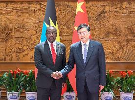 CHINA-BEIJING-QIN GANG-ANTIGUA AND BARBUDA-FM-MEETING (CN)