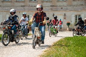 Gathering of Old Mopeds - Piney