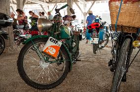 Gathering of Old Mopeds - Piney