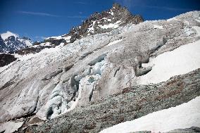 Hiking Up To Glacier Blanc