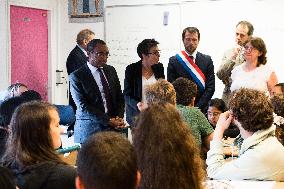 Pap Ndiaye Visits A College In Val-De Marne - Nogent sur Marnes