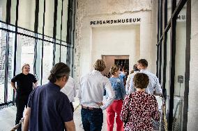 Pergamon Museum To Close For Four-Year Renovation