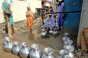 Water Crisis - Dhaka