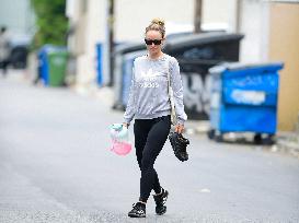 Olivia Wilde Leaving The Gym - LA