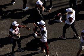 30,000 Participants Take Part During Massive Boxing Class