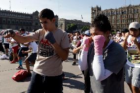 30,000 Participants Take Part During Massive Boxing Class