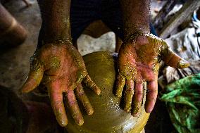 Pottery Industry In Sri Lanka