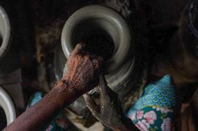 Pottery Industry In Sri Lanka