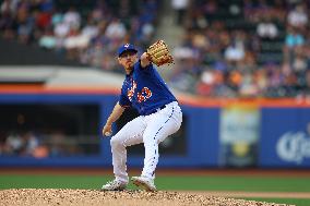 St. Louis Cardinals v New York Mets