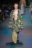 MFW - Etro Runway