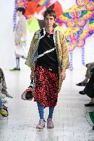 MFW - Simon Crackers Runway