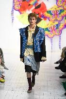 MFW - Simon Crackers Runway