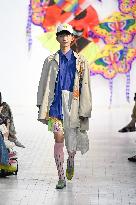 MFW - Simon Crackers Runway