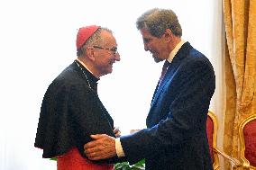 Pope Francis Receives John Kerry - Vatican