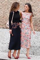 Queen Rania And Queen Letizia Visit Heraitge Restoration Workshop - Madrid