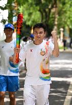 (SP)CHINA-SHENZHEN-WORLD UNIVERSITY GAMES-TORCH RELAY(CN)