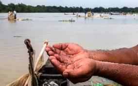 BANGLADESH-CHATTOGRAM-CARP-BREEDING