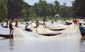 BANGLADESH-CHATTOGRAM-CARP-BREEDING