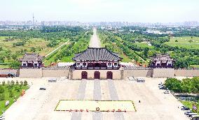 CHINA-HENAN-LUOYANG-CITY VIEW (CN)