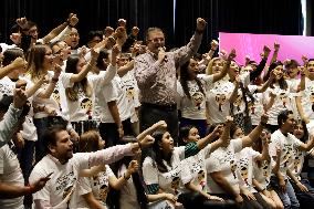 Marcelo Ebrard Starts A Campaign With A Meeting With Young People In Mexico