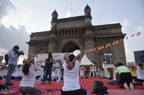 International Yoga Day In Mumbai