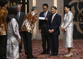 Japanese emperor, empress in Indonesia