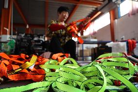 China Manufacturing Industry Seat Belt Export