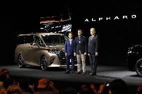 Toyota Motor Corporation's "Alphard" and "Vellfire" fully redesigned for the first time in 8 years