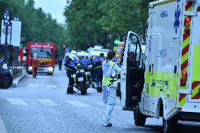 Huge Explosion Hits Building - Paris