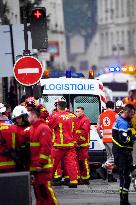 Huge Explosion Hits Building - Paris