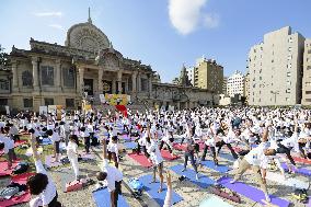 Int'l Day of Yoga event in Tokyo