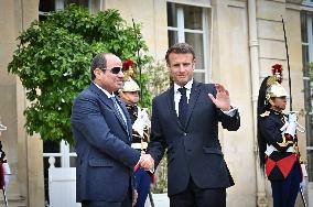 President Macron Welcomes President Al-Sissi - Paris