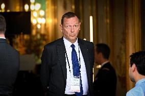Emmanuel Macron Welcomes Gustavo Petro - Paris