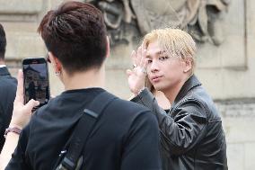 PFW - Givenchy Menswear Spring-Summer 2024 - Arrivals NB